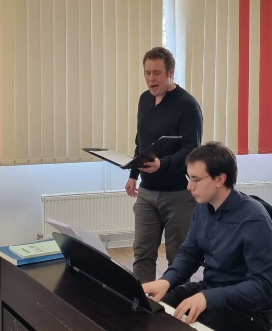 Eine besondere Stimme – Countertenor Alex Potter zu Gast im HEG