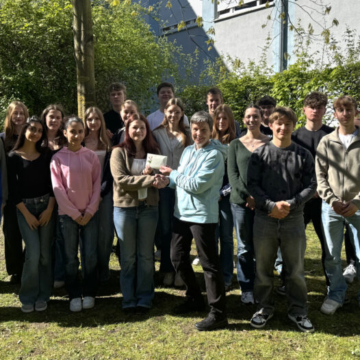 Klasse 10B spendet an das Frauen- und Kinderhaus Uelzen