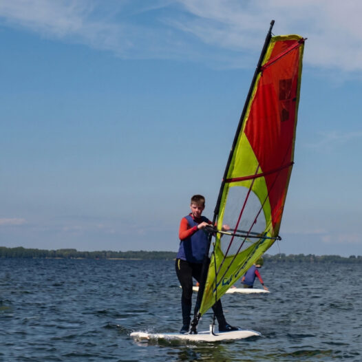 Surfexkursion 2026 – Eine Woche Wind, Wasser und Teamgeist